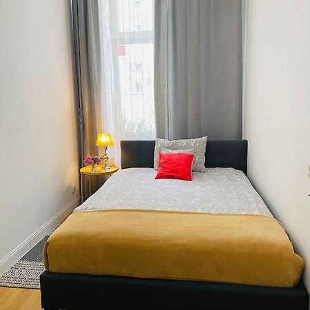 Apartament Centrum Познан Екстериор снимка