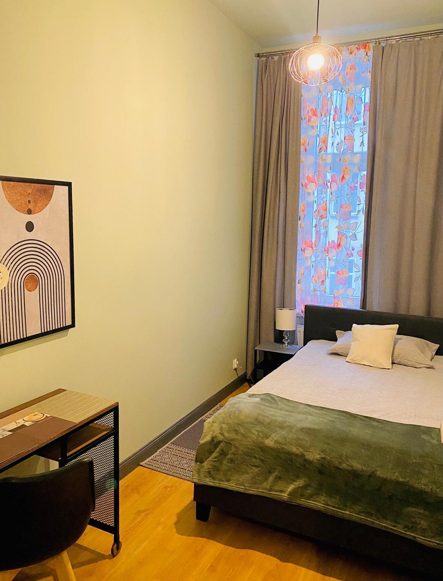 Apartament Centrum Познан Екстериор снимка