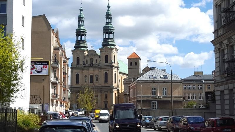 Apartament Centrum Познан Екстериор снимка